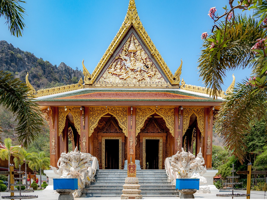 Khao Yoi Cave景点图片
