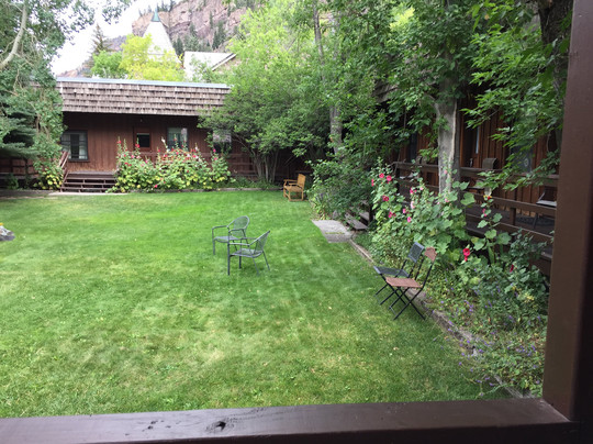 Wiesbaden Hot Springs Spa & Lodgings主图