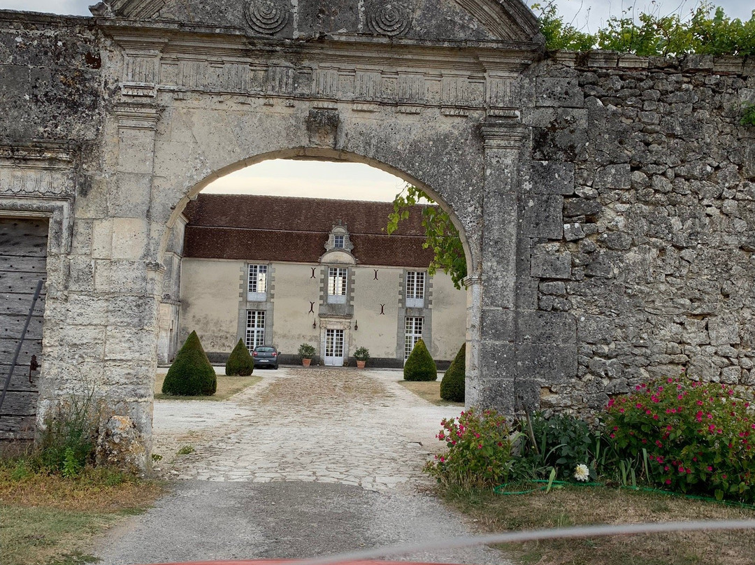 Chateau de Clauzuroux主图