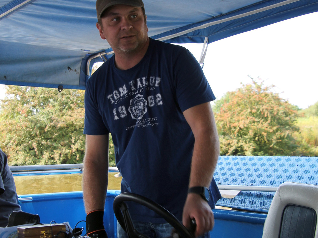 Kanalrundfahrten - Abenteuer am Wasser-Krummhoern必去景点