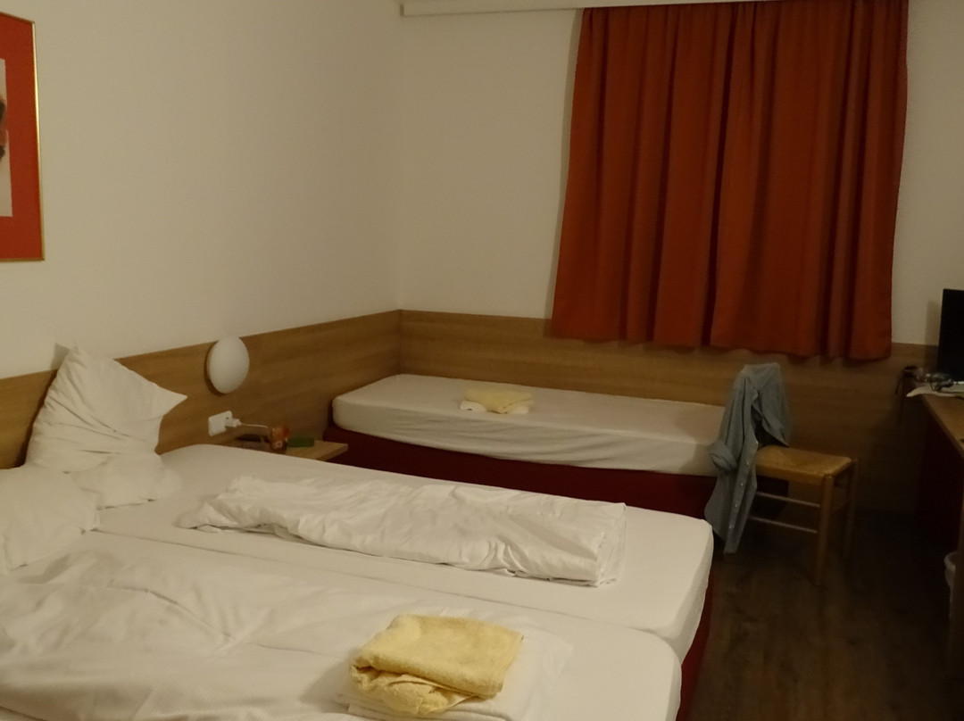 A.E.I.O.U Oekotel主图