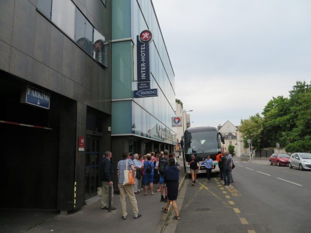 Inter-hôtel Au Relais Saint-éloi-浴室