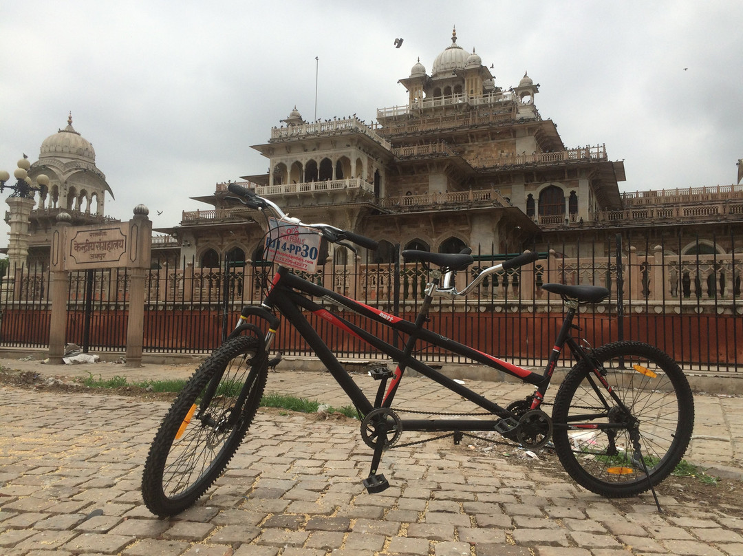 Pink Pedals-斋蒲尔必去景点