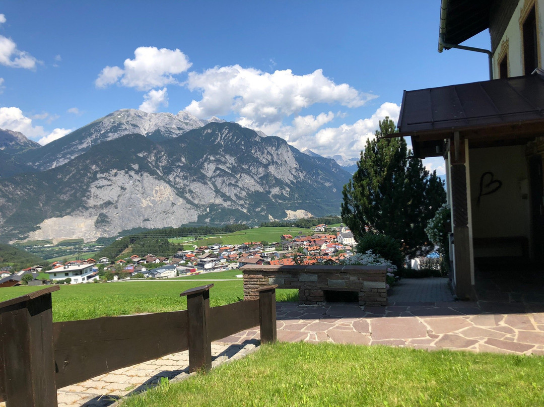 Oberperfuss酒店住宿-Gaestehaus Huber - das Tiroler B&B