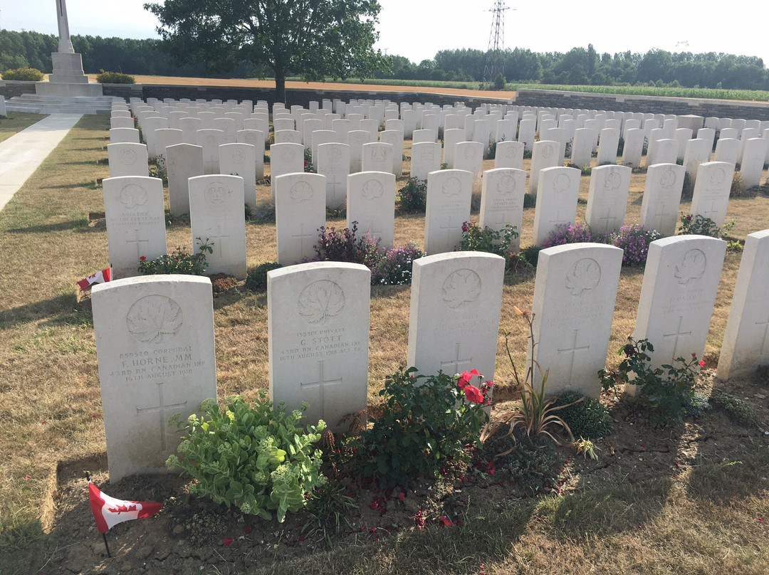Roye new british cemetery景点图片