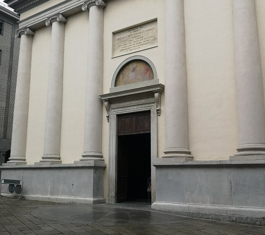 Collegiata dei SS. Gervasio e Protasio景点图片