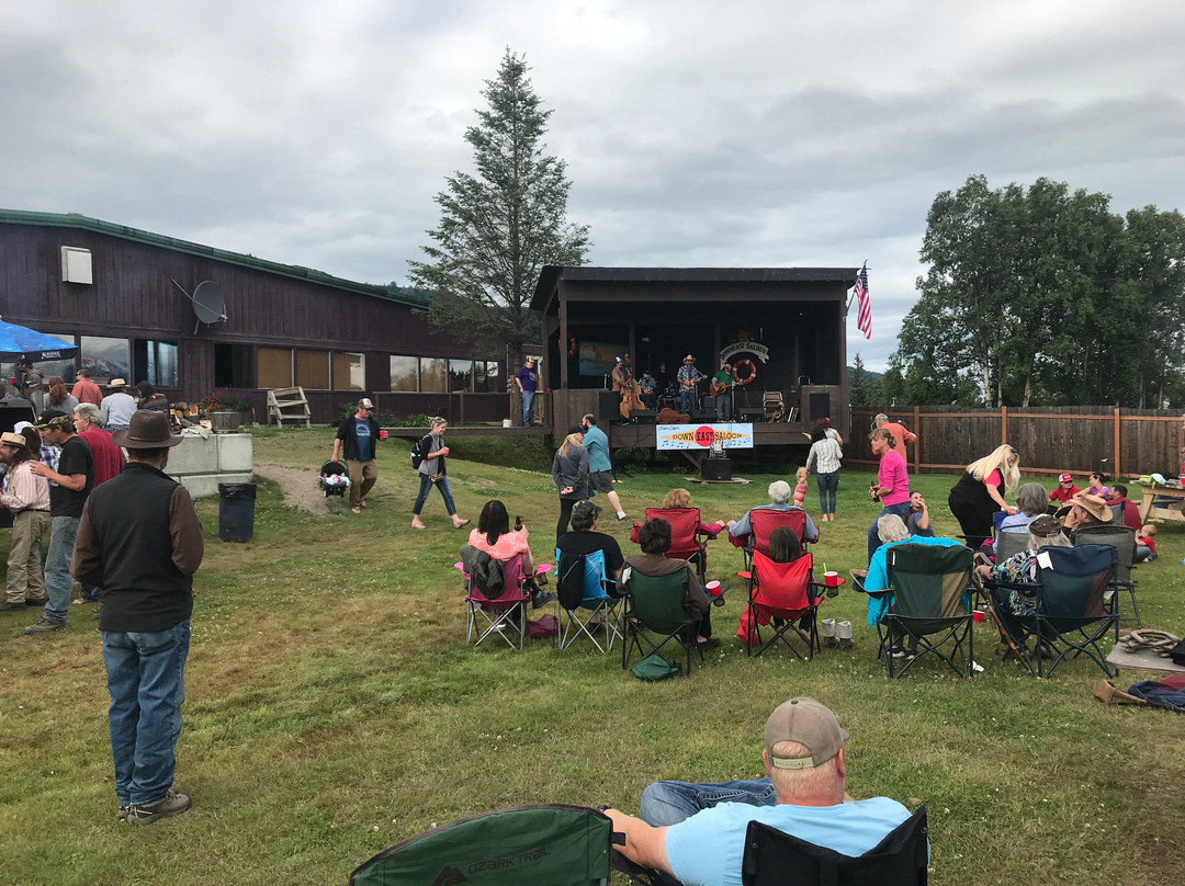 Justin Cole's Down East Saloon-荷马必去景点