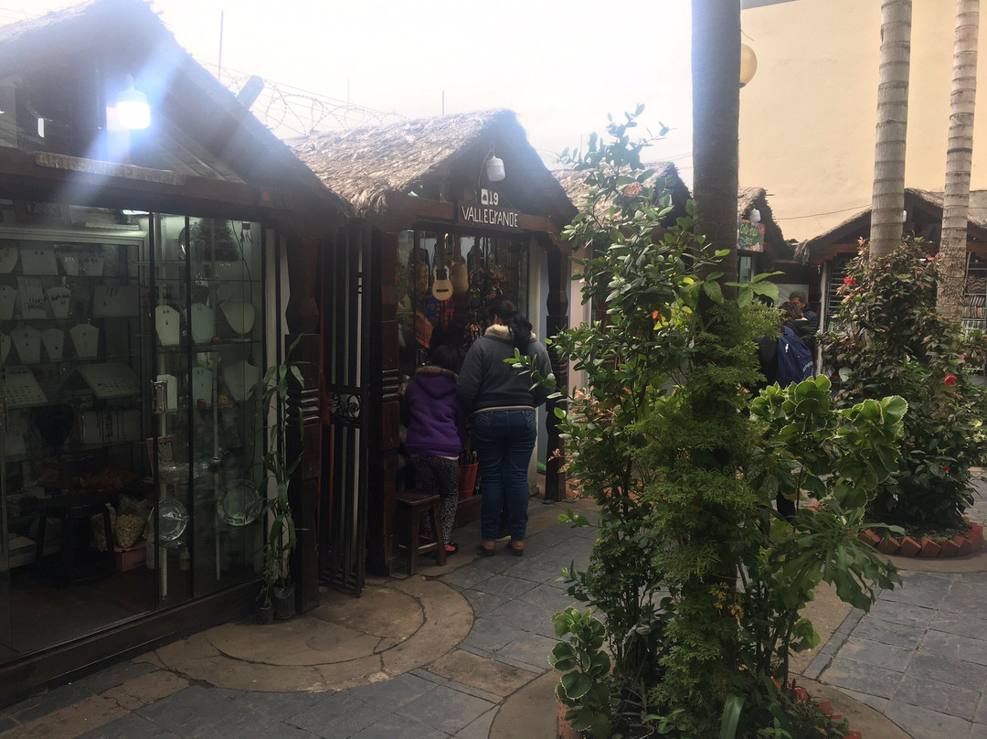 Paseo Artesanal La Recova-圣克鲁斯省必去景点