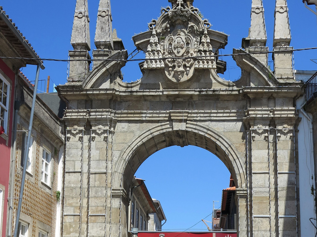 Arco da Porta Nova景点图片