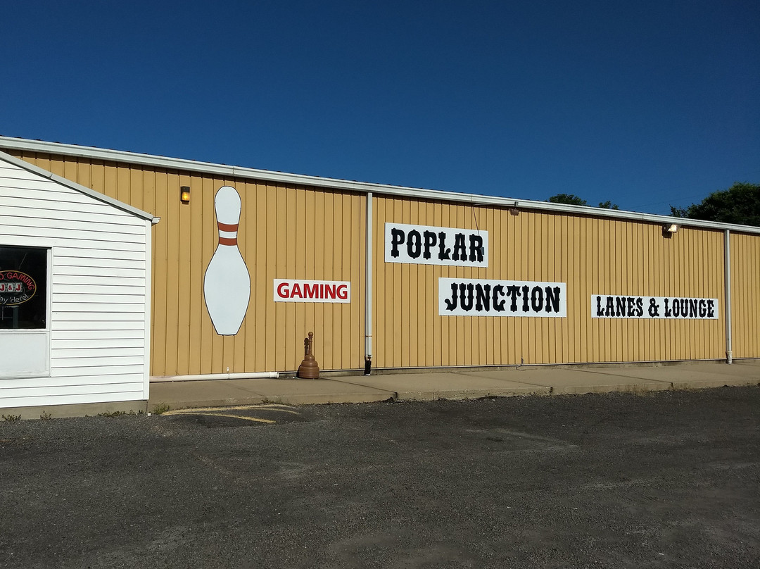 Poplar Junction Lanes & Lounge-Highland必去景点