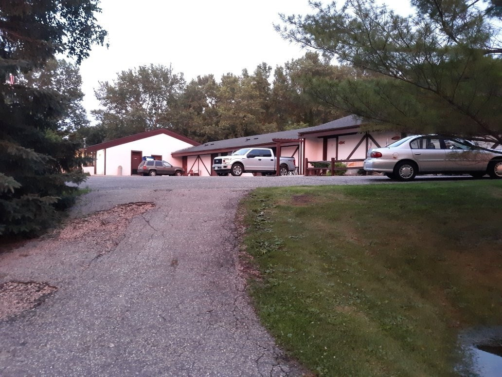 Coffee Mill Motel and Suites主图