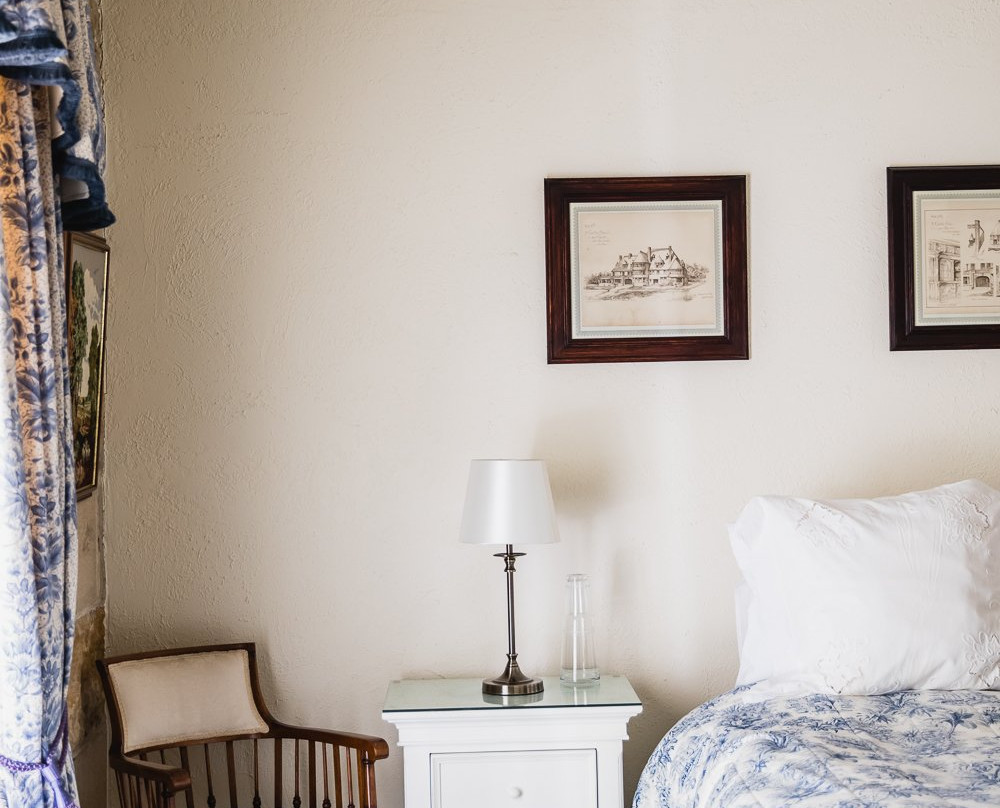 Capers Guest House主图