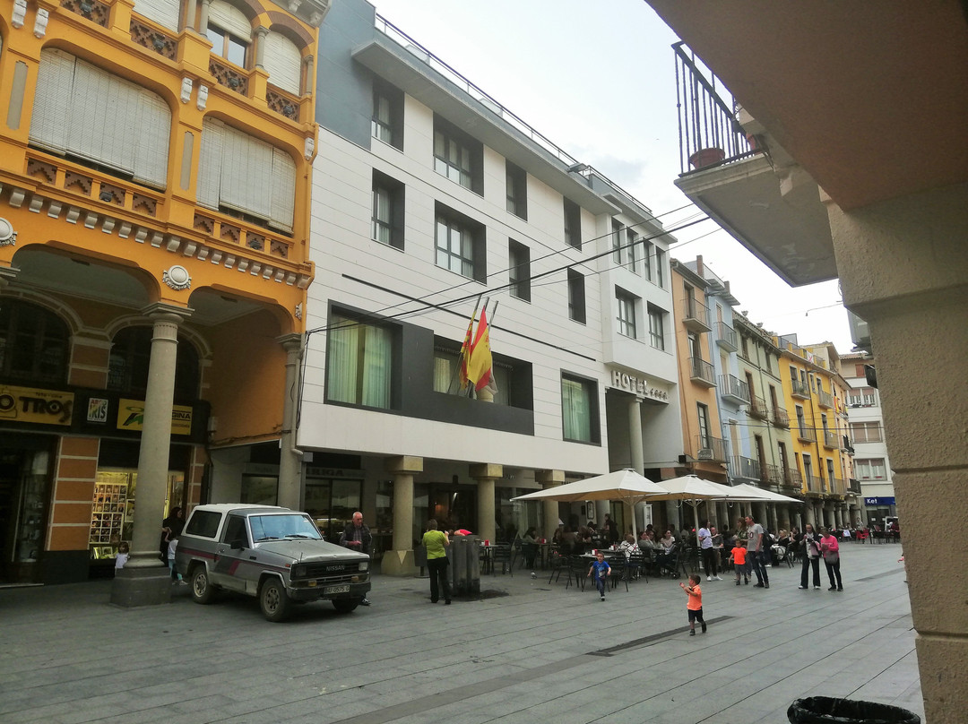 Gran Hotel Ciudad de Barbastro主图