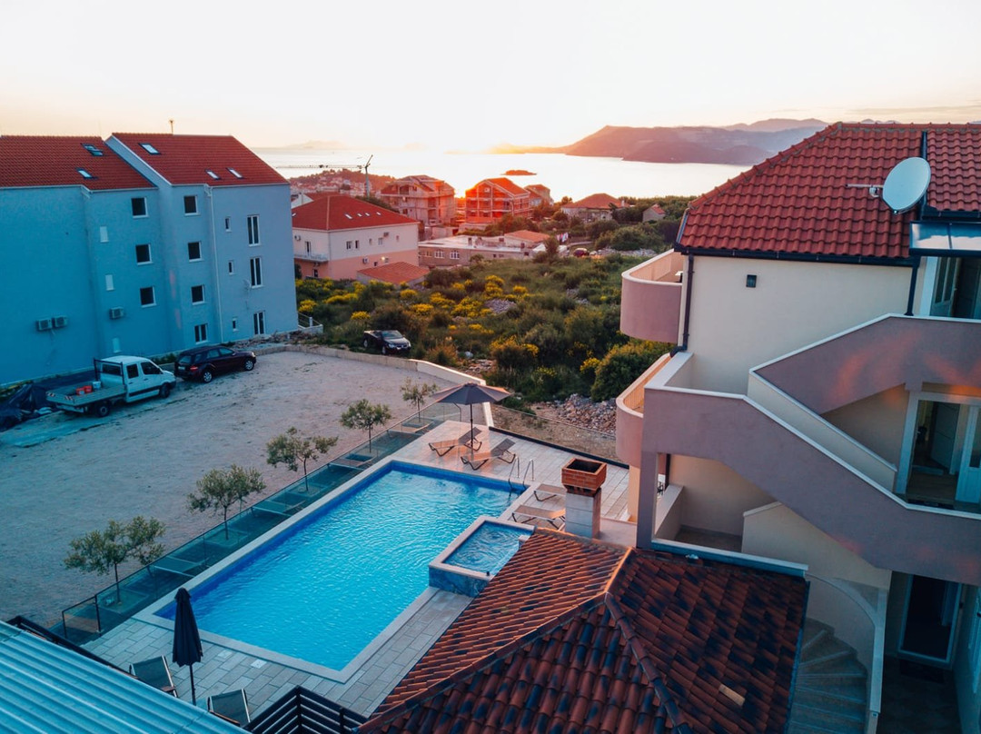 Sun Haven Apartments