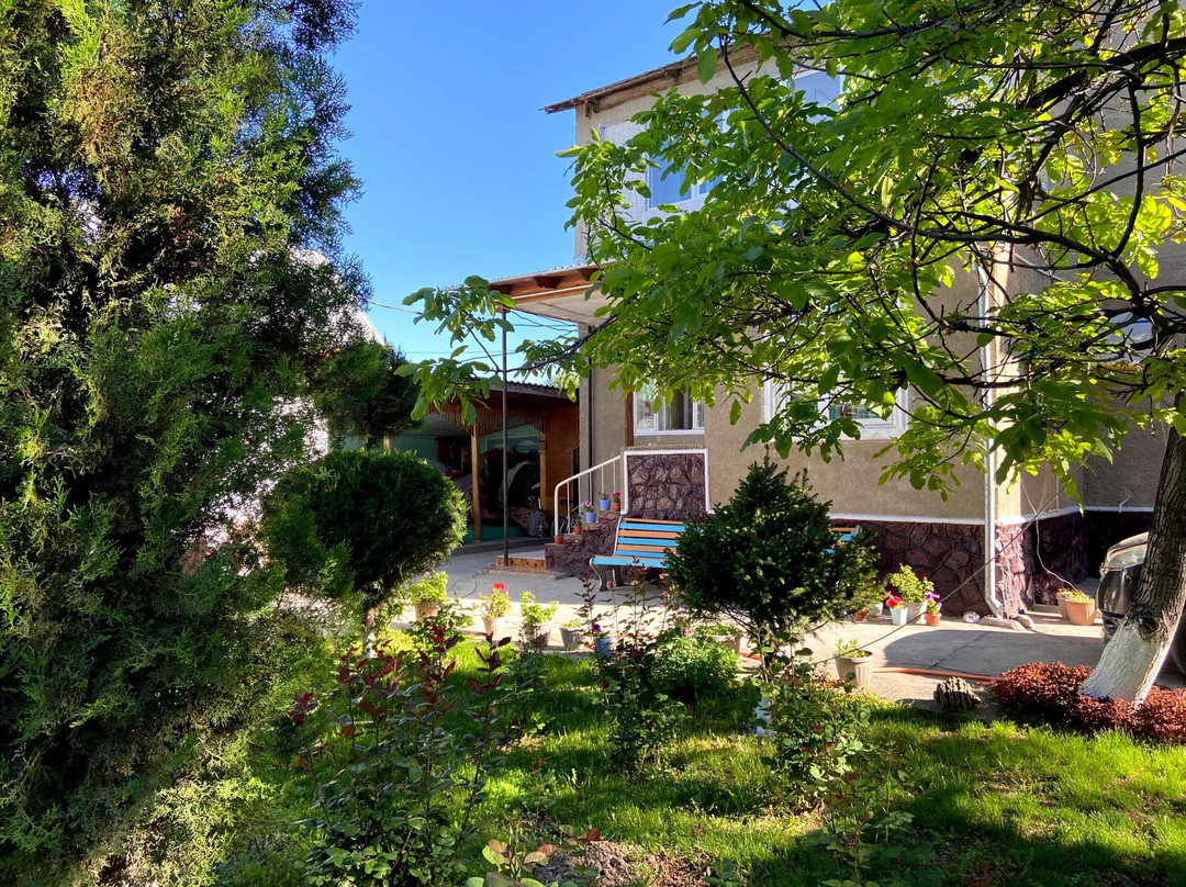 Rahat Guest House & Hostel in Toktogul