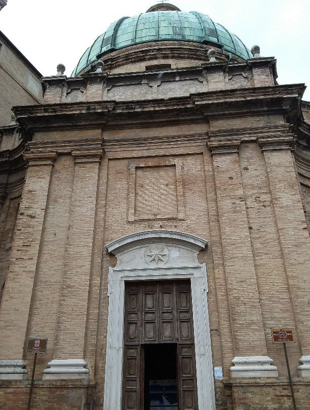 Chiesa Santissimi Pellegrino e Teresa-安科纳必去景点