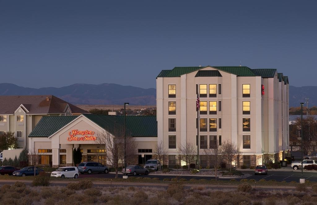 Hampton Inn & Suites Pueblo-Southgate主图