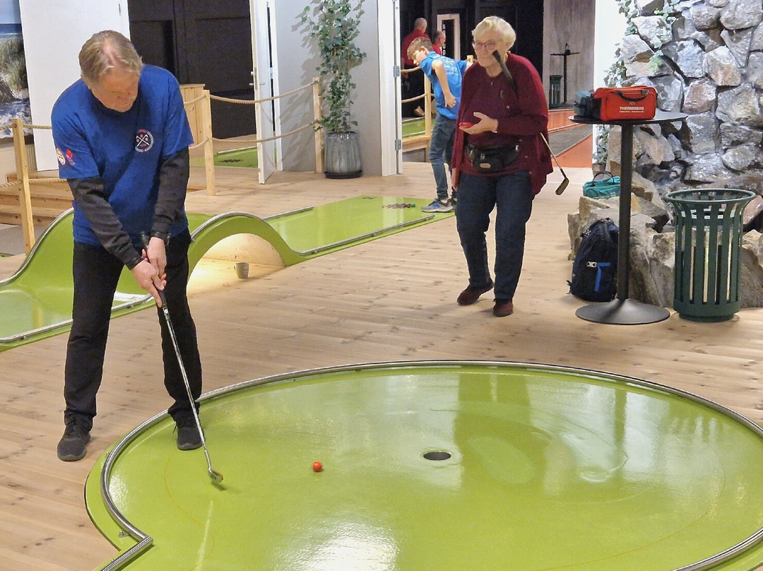 Juhls Minigolf-罗纳必去景点