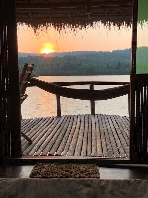 达岱河畔度假村主图