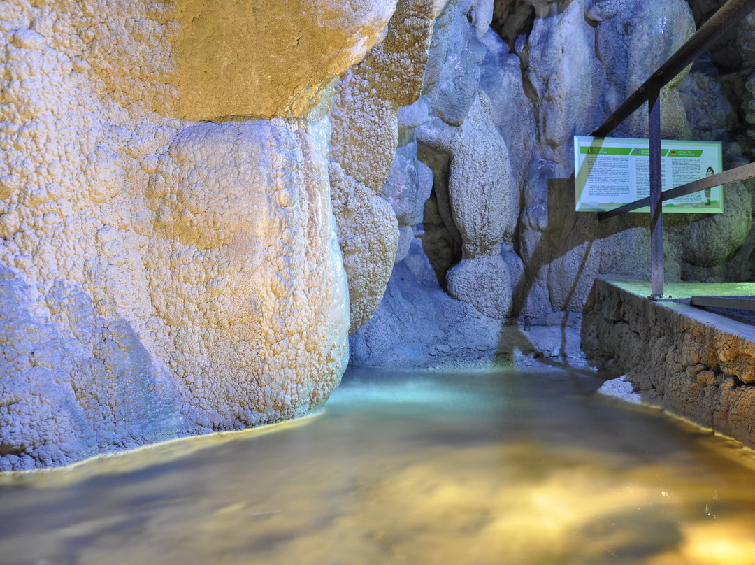 Grotte di Rescia景点图片