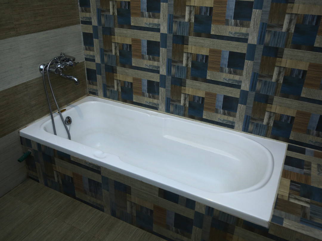 Tavisha Kanatal Hills Chamba主图