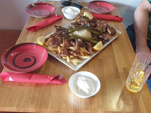 Flamuri Bar Restaurant