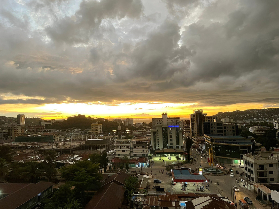 Rooftop Restaurant & Cafe