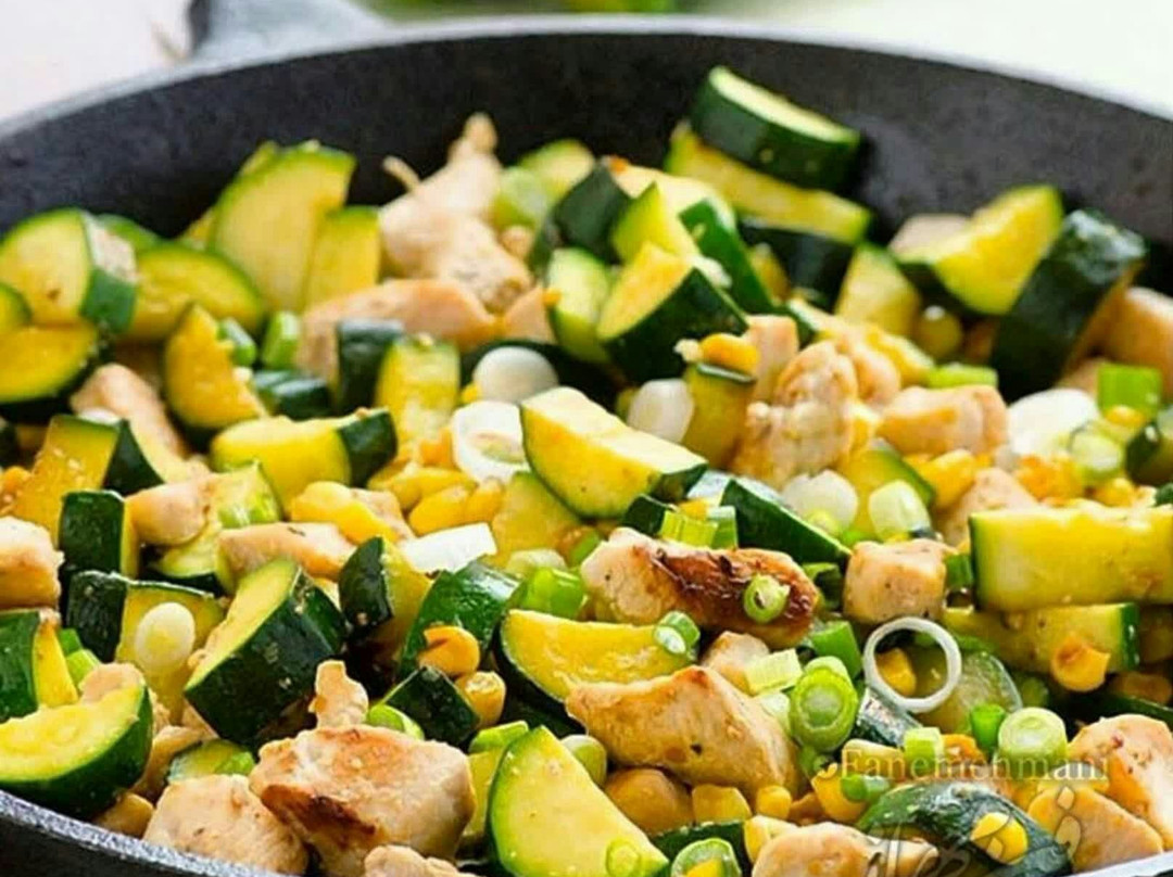 Ghasralziafe Hotel主图