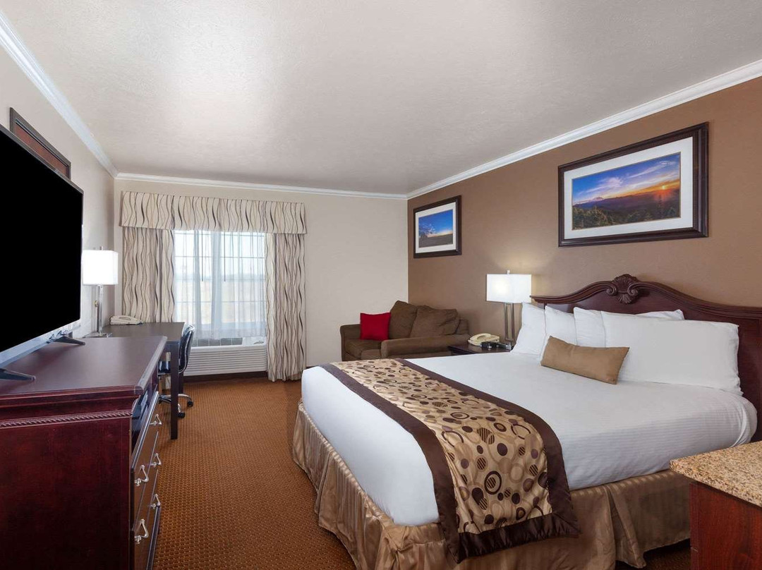 Ramada by Wyndham Moses Lake主图