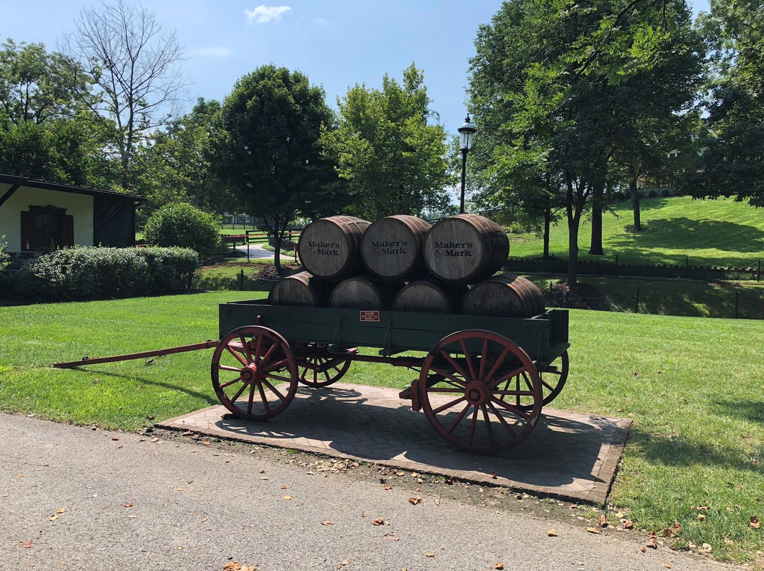 Miller Transportation Bourbon Barrel Tours景点图片
