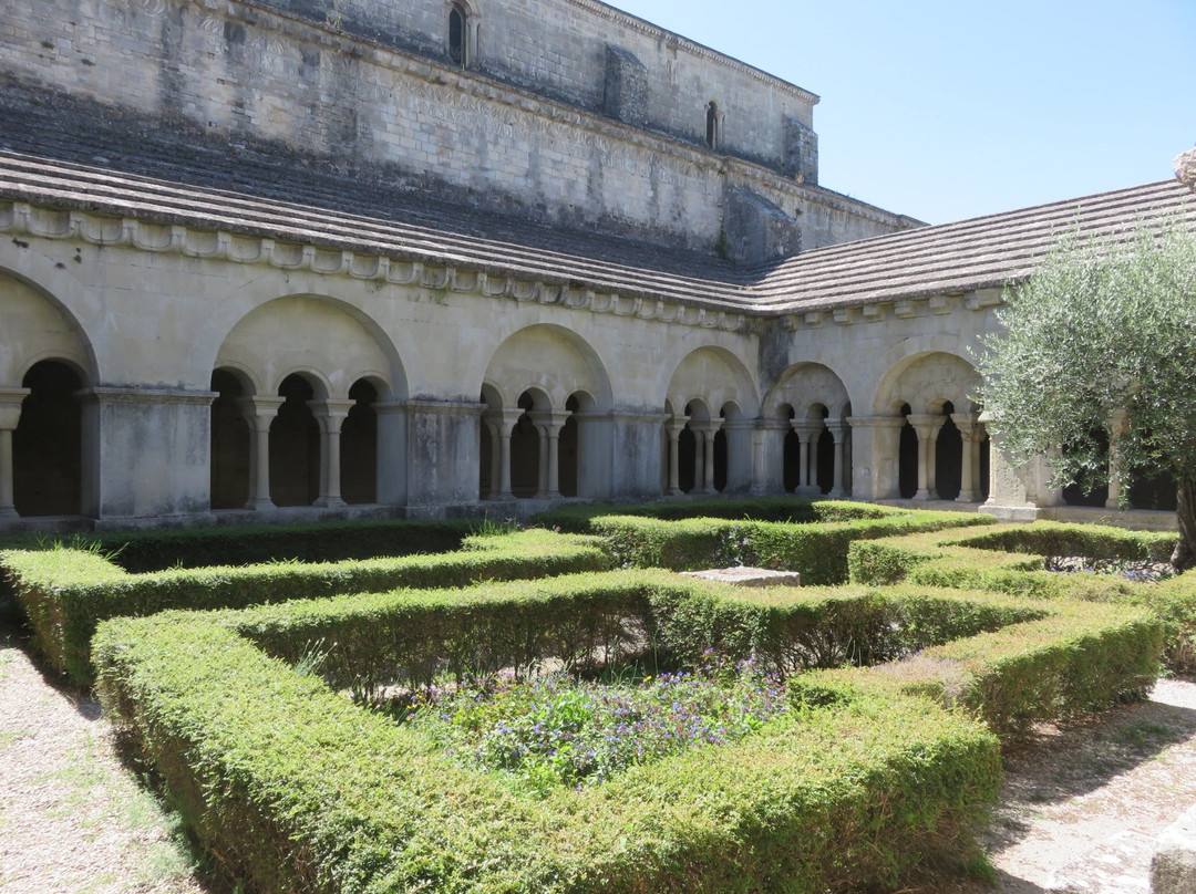 Cathédrale Notre-Dame de Nazareth景点图片