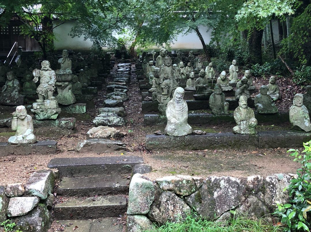 Seiganji Gohyakurakan-小城市必去景点