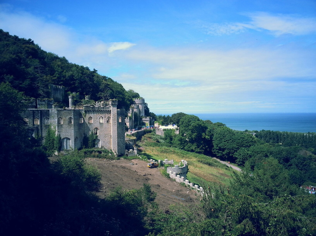 Gwrych Castle景点图片