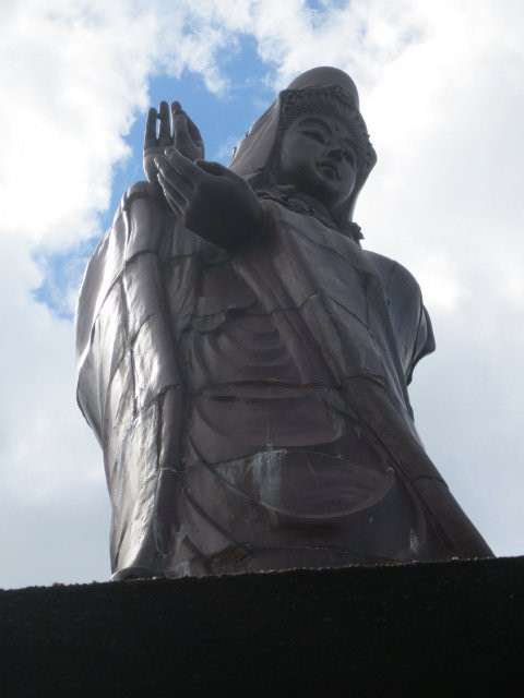 Kannon Statue景点图片