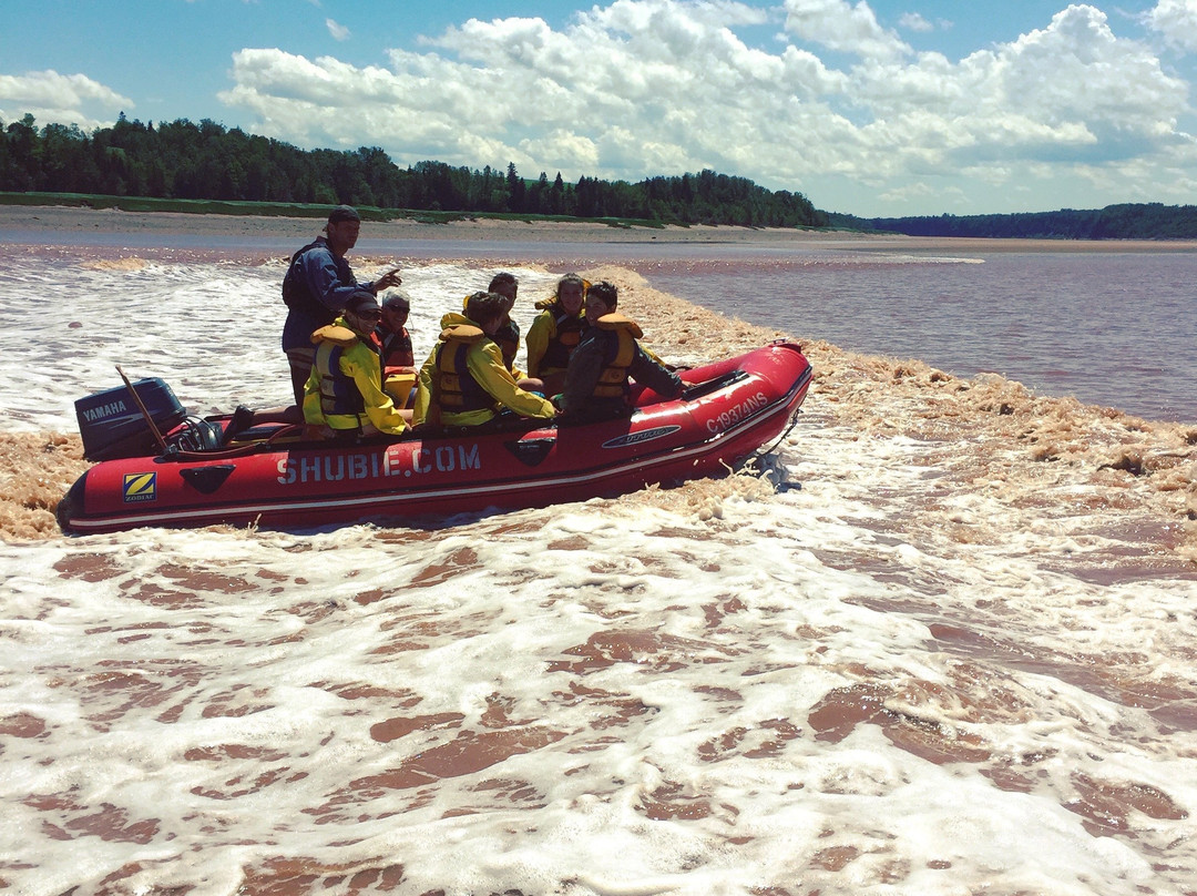 Shubanacadie River Adventure Tours景点图片