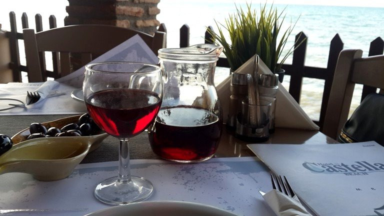 Castella Beach主图