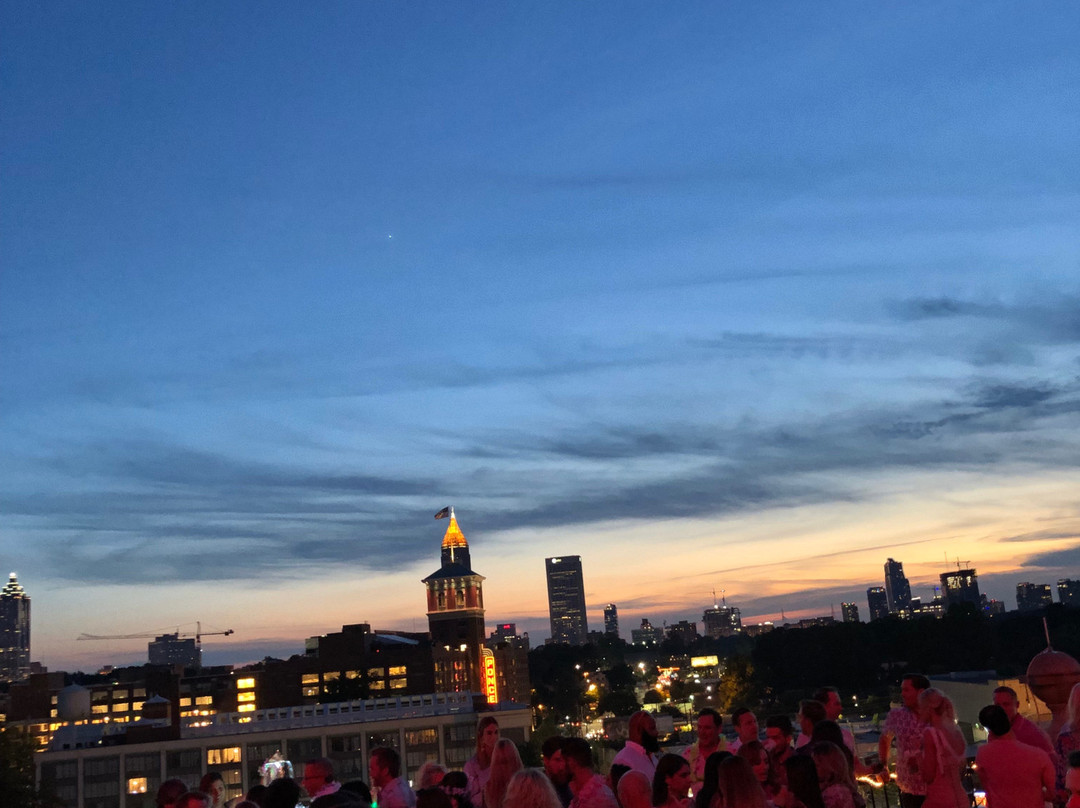 Hotel Clermont主图