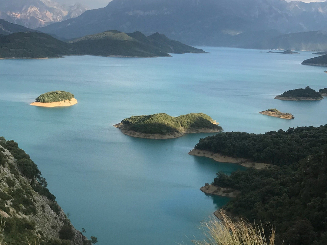 Lake Kremasta景点图片