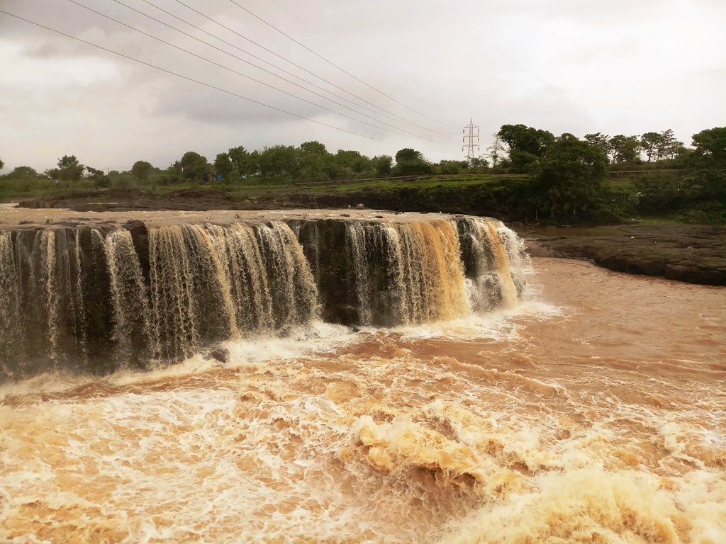 Someshwar Water Fall景点图片