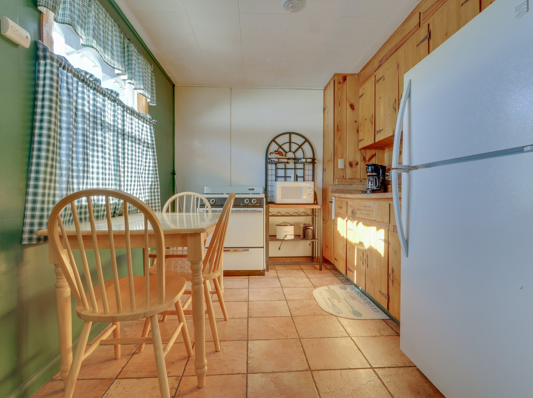 Foothills Lodge & Cabins主图