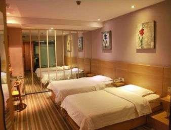 北京速8鸟巢店主图