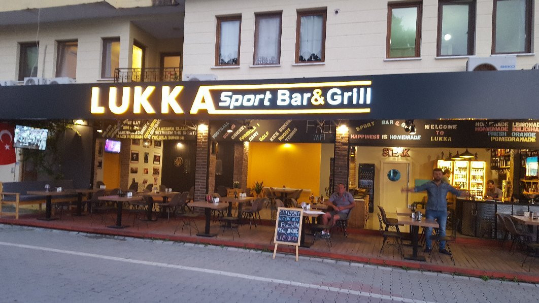 Lukka Bar & Grill