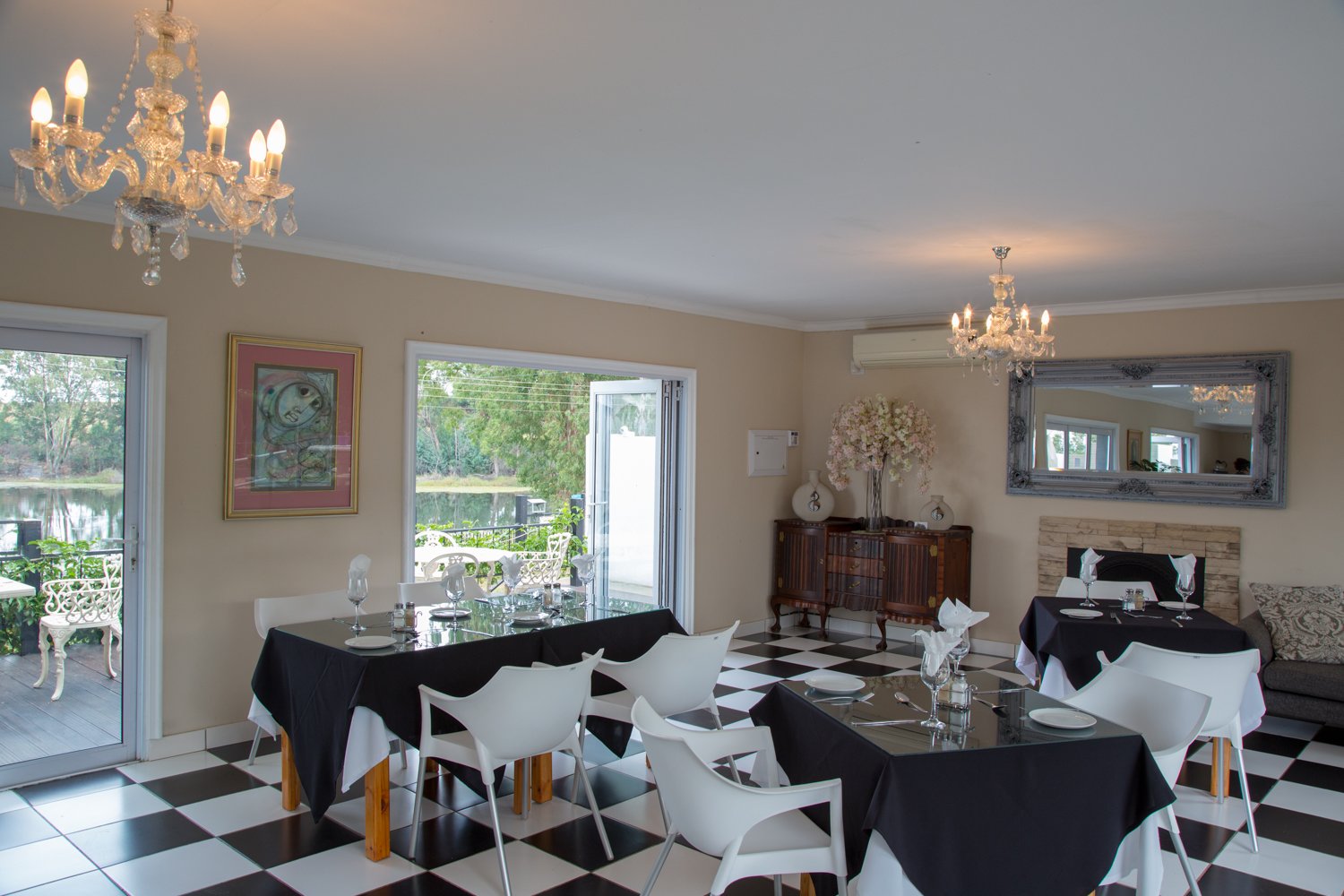 Bri-shel Manor B&B-官方
