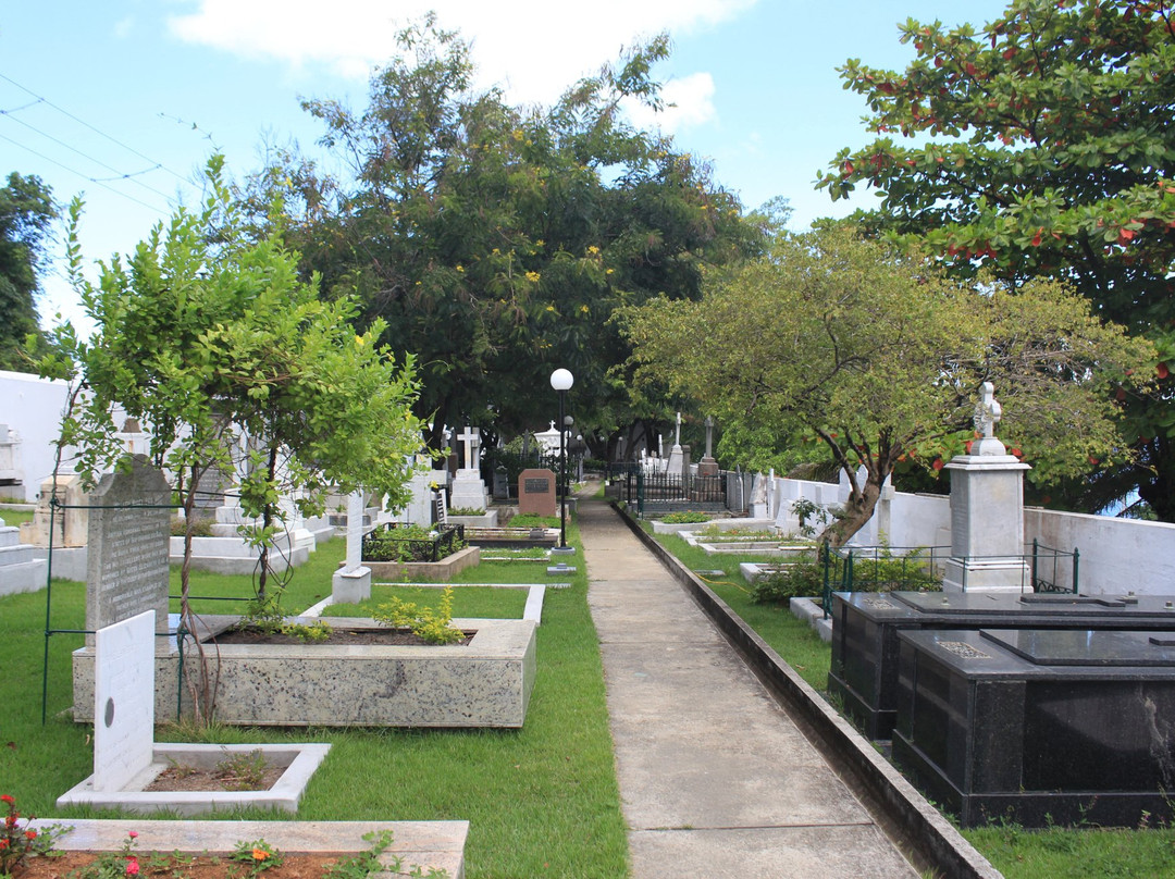 The British Cemetery-萨尔瓦多必去景点