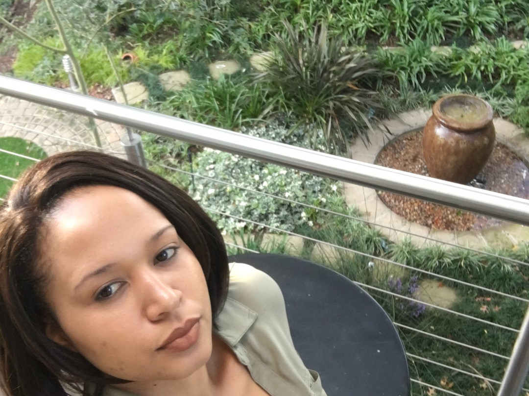 Leaves Signature Guest House主图