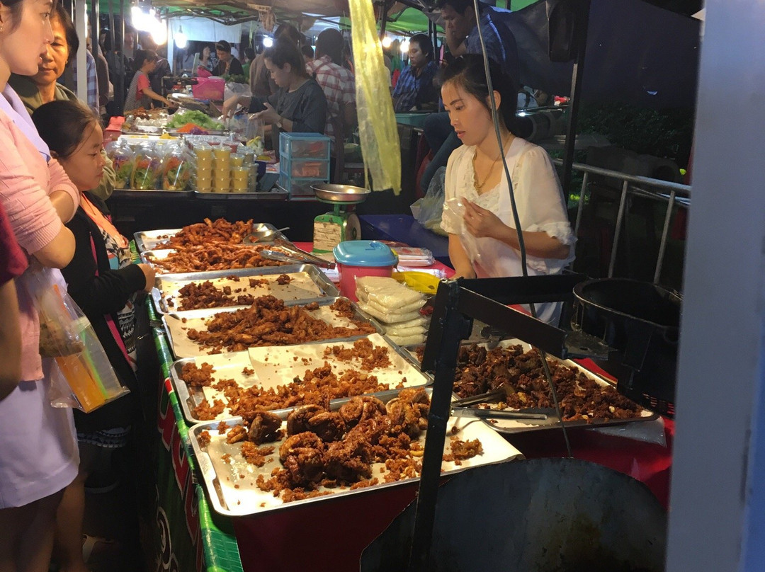 Sankhong Happy Street-Rop Wiang必去景点