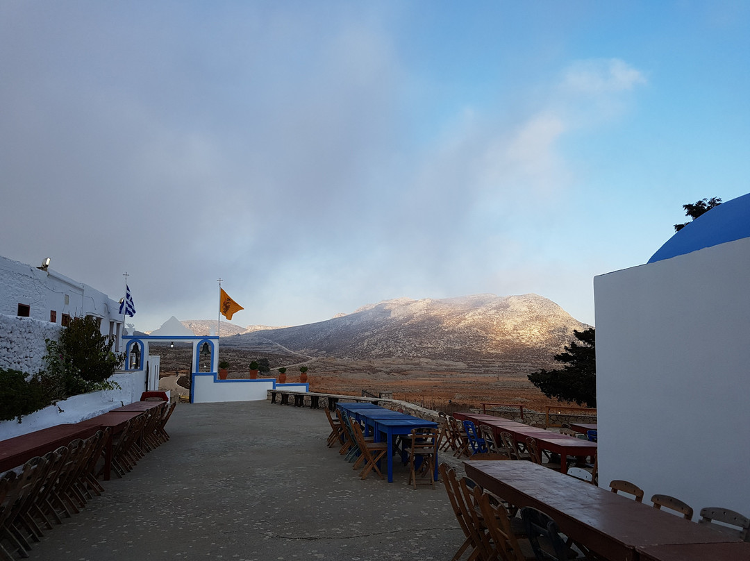 Monestary of Agios Ioannis-Halki必去景点