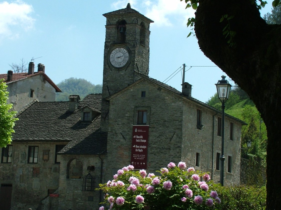 Piazza Ettore delle Alpi景点图片