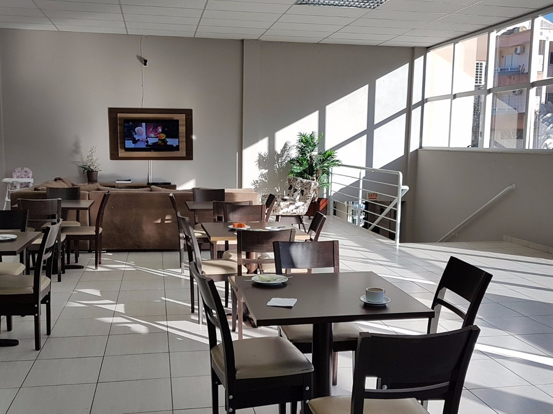 Hotel Contessi主图