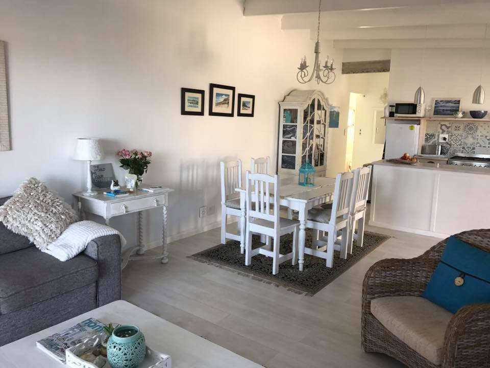 Palm Villa Cottage主图